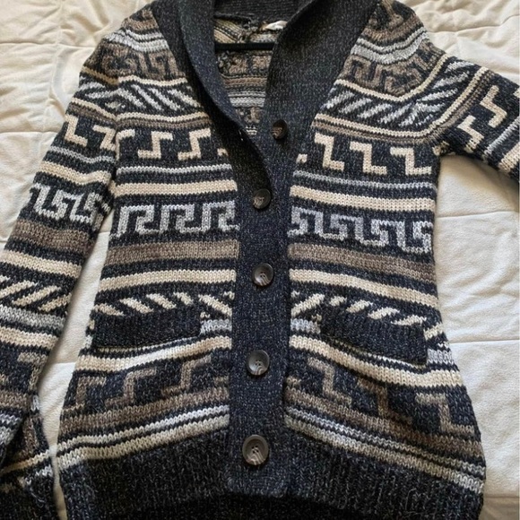 Women’s Medium thick knit Bluenotes Cardigan - Picture 1 of 3